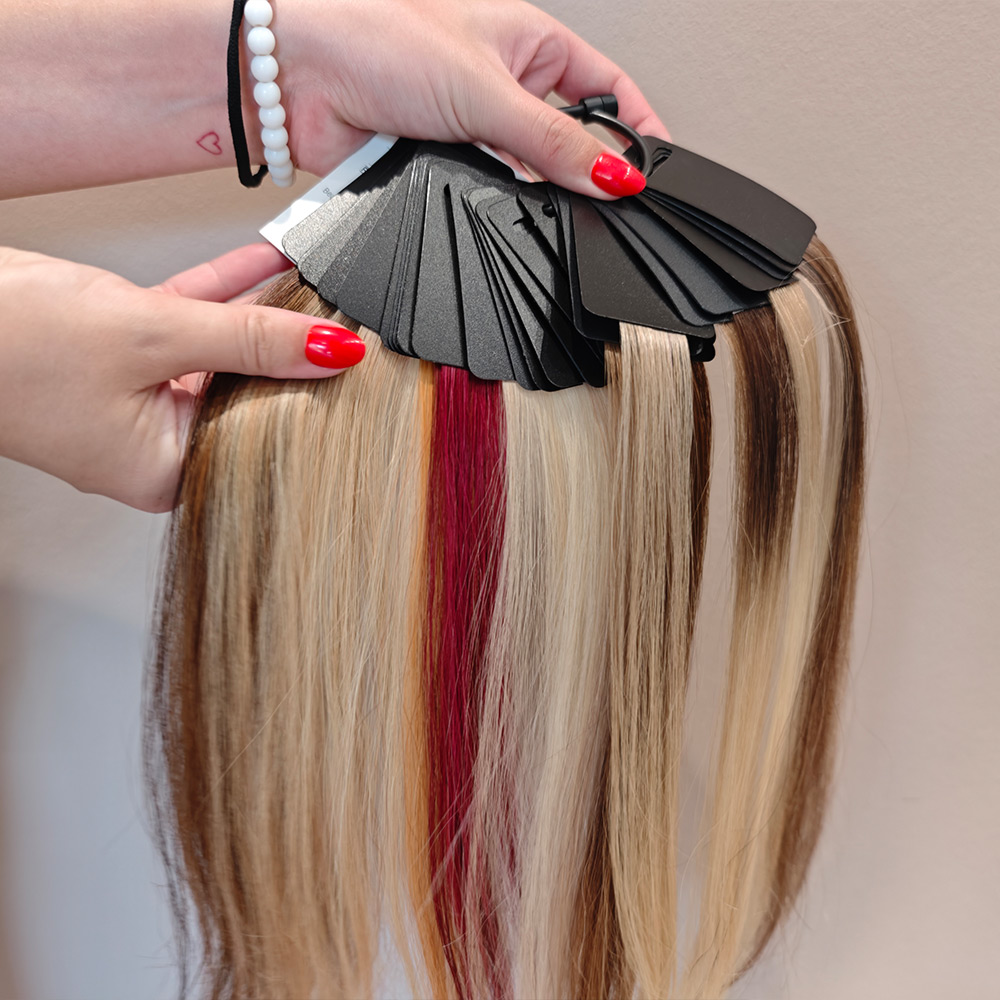 Extensions im Haarstudio Pamela